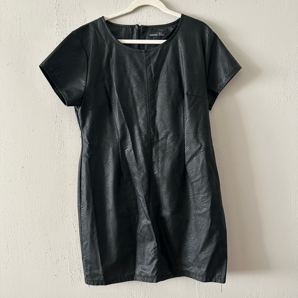Boohoo faux leather mini dress size 16 NWOT